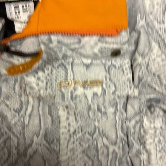 Descent DNA Men’s. SKI jacket no hood Snakeskin Print Size Large - Picture 3 of 11